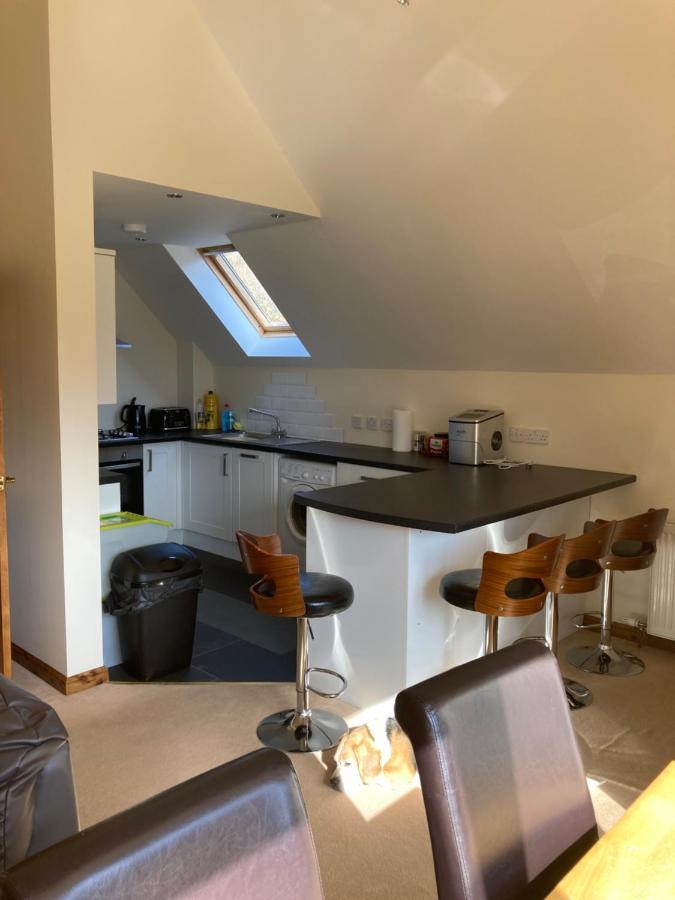 Springbank Apartment - Sleeps 4 - Pet Friendly 포트 윌리엄 외부 사진